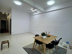 Horne Road (D8), Retail #452764371